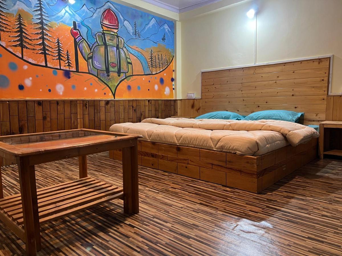 The Vagabond Manali 호스텔 외부 사진