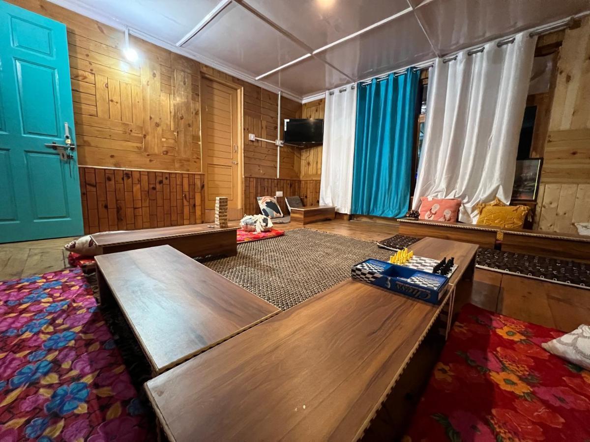 The Vagabond Manali 호스텔 외부 사진